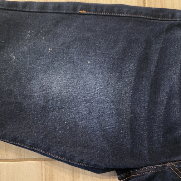 True Religion Men's Dark Indigo Straight Leg Jeans - Picture 4 of 4